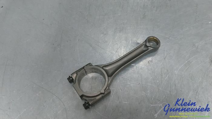 Gebruikte Drijfstang Volkswagen Caddy Prijs € 54,00 Margeregeling aangeboden door Klein Gunnewiek Autodemontage & Motorentechniek