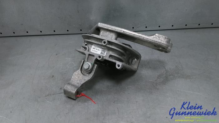 Gebruikte Motorsteun Volkswagen Passat Prijs € 45,00 Margeregeling aangeboden door Klein Gunnewiek Autodemontage & Motorentechniek