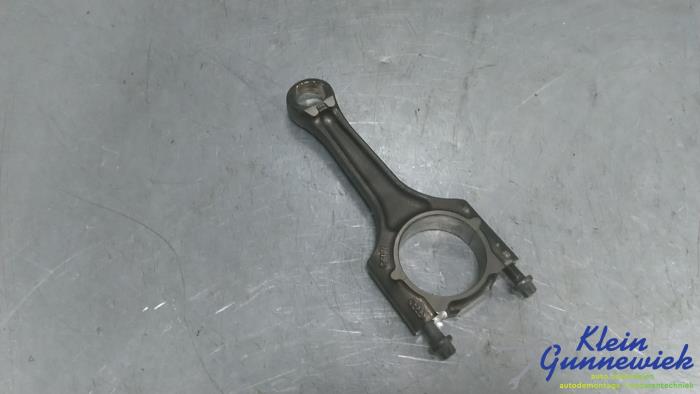 Gebruikte Drijfstang Audi S3 Prijs € 66,00 Margeregeling aangeboden door Klein Gunnewiek Autodemontage & Motorentechniek