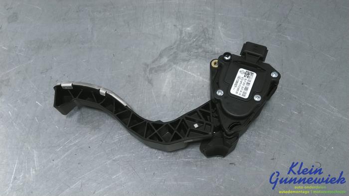 Gebruikte Sensor Gaspedaalpositie Renault Arkana Prijs € 65,00 Margeregeling aangeboden door Klein Gunnewiek Autodemontage & Motorentechniek