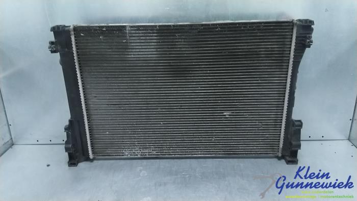 Gebruikte Radiateur Mercedes C-Klasse Prijs € 51,00 Margeregeling aangeboden door Klein Gunnewiek Autodemontage & Motorentechniek