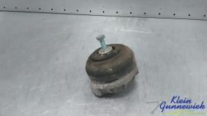 Gebruikte Motorsteun Audi A8 Prijs € 25,00 Margeregeling aangeboden door Klein Gunnewiek Autodemontage & Motorentechniek