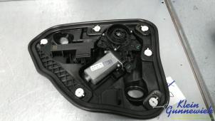 Gebruikte Sluithulpmotor portier links-achter Audi RS7 Prijs € 47,00 Margeregeling aangeboden door Klein Gunnewiek Autodemontage & Motorentechniek