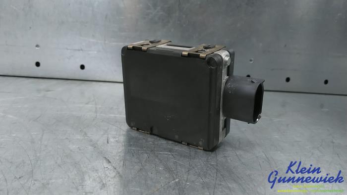 Gebruikte Cruise control sensor Mercedes B-Klasse Prijs € 225,00 Margeregeling aangeboden door Klein Gunnewiek Autodemontage & Motorentechniek