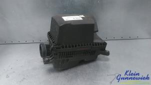 Gebruikte Luchtfilterhuis Kia Stonic Prijs € 45,00 Margeregeling aangeboden door Klein Gunnewiek Autodemontage & Motorentechniek