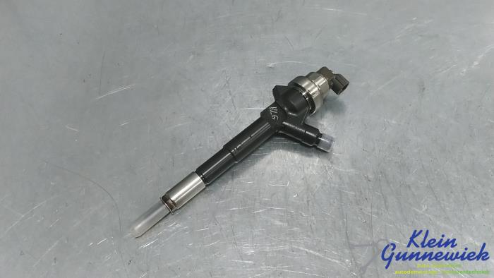 Gebruikte Verstuiver (diesel) Opel Astra Prijs € 39,00 Margeregeling aangeboden door Klein Gunnewiek Autodemontage & Motorentechniek