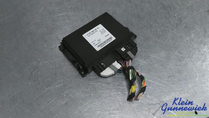 Gebruikte Computer Diversen Mercedes Vito Prijs € 125,00 Margeregeling aangeboden door Klein Gunnewiek Autodemontage & Motorentechniek