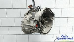 Gebruikte Versnellingsbak Renault Master Prijs € 795,00 Margeregeling aangeboden door Klein Gunnewiek Autodemontage & Motorentechniek