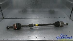 Gebruikte Steekas rechts-voor Kia Stonic Prijs € 85,00 Margeregeling aangeboden door Klein Gunnewiek Autodemontage & Motorentechniek