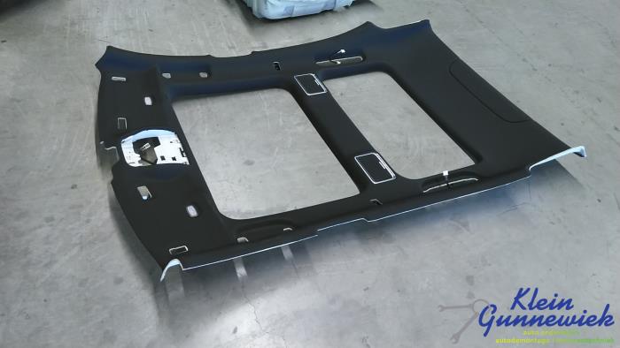 Gebruikte Hemelbekleding Mercedes S-Klasse Prijs € 405,00 Margeregeling aangeboden door Klein Gunnewiek Autodemontage & Motorentechniek