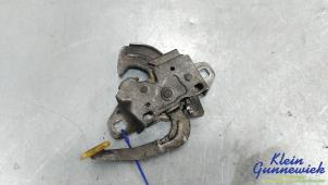 Gebruikte Slotmechaniek Motorkap BMW Mini One Prijs € 20,00 Margeregeling aangeboden door Klein Gunnewiek Autodemontage & Motorentechniek