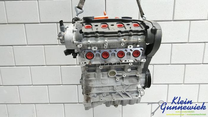 Motor van een Volkswagen Passat 2005