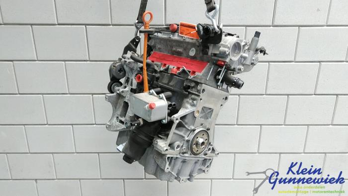 Motor van een Volkswagen Passat 2005