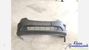 Gebruikte Voorbumper Opel Vivaro Prijs € 295,00 Margeregeling aangeboden door Klein Gunnewiek Autodemontage & Motorentechniek