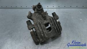 Gebruikte Remklauw (Tang) rechts-achter BMW Mini One Prijs € 35,00 Margeregeling aangeboden door Klein Gunnewiek Autodemontage & Motorentechniek