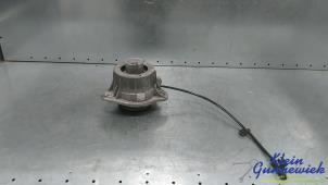 Gebruikte Motorrubber Mercedes S-Klasse Prijs € 75,00 Margeregeling aangeboden door Klein Gunnewiek Autodemontage & Motorentechniek