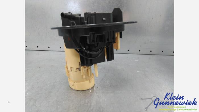 Gebruikte Tank element Pomp Mercedes S-Klasse Prijs € 101,00 Margeregeling aangeboden door Klein Gunnewiek Autodemontage & Motorentechniek