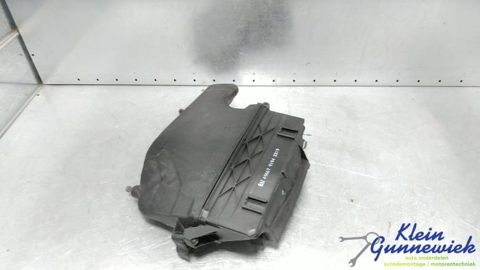 Gebruikte Luchtfilterhuis Mercedes S-Klasse Prijs € 42,00 Margeregeling aangeboden door Klein Gunnewiek Autodemontage & Motorentechniek