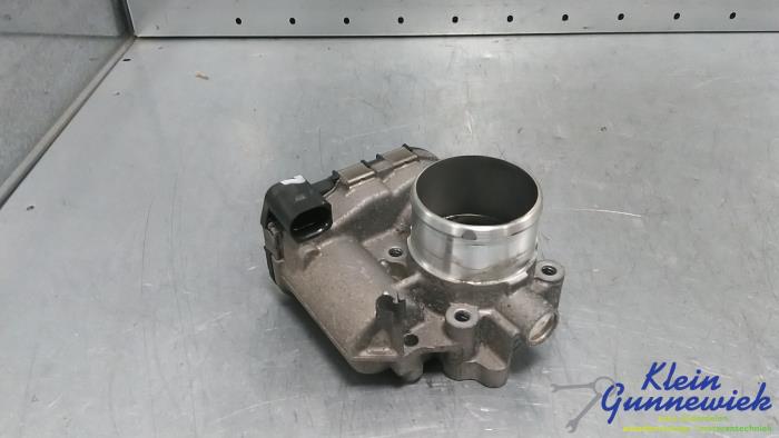 Gebruikte Gasklephuis Ford Focus Prijs € 28,00 Margeregeling aangeboden door Klein Gunnewiek Autodemontage & Motorentechniek