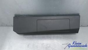 Gebruikte Knie airbag links Porsche Panamera Prijs € 345,00 Margeregeling aangeboden door Klein Gunnewiek Autodemontage & Motorentechniek