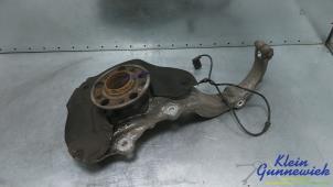 Gebruikte Fusee links-voor Mercedes S-Klasse Prijs € 225,00 Margeregeling aangeboden door Klein Gunnewiek Autodemontage & Motorentechniek