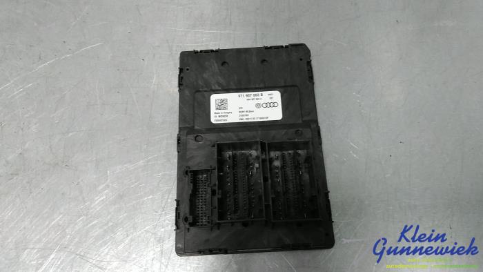 Gebruikte Computer Body Control Porsche Panamera Prijs € 275,00 Margeregeling aangeboden door Klein Gunnewiek Autodemontage & Motorentechniek