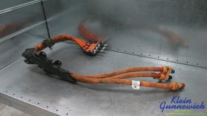 Gebruikte HV kabel (hoog voltage) Porsche Panamera Prijs € 225,00 Margeregeling aangeboden door Klein Gunnewiek Autodemontage & Motorentechniek