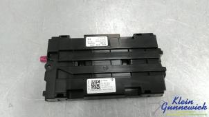 Gebruikte Module Telefoon Porsche Panamera Prijs € 45,00 Margeregeling aangeboden door Klein Gunnewiek Autodemontage & Motorentechniek