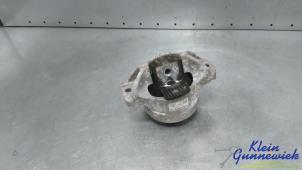 Gebruikte Motorrubber Porsche Panamera Prijs € 120,00 Margeregeling aangeboden door Klein Gunnewiek Autodemontage & Motorentechniek