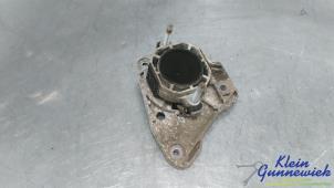 Gebruikte Versnellingsbak Steun Porsche Panamera Prijs € 25,00 Margeregeling aangeboden door Klein Gunnewiek Autodemontage & Motorentechniek