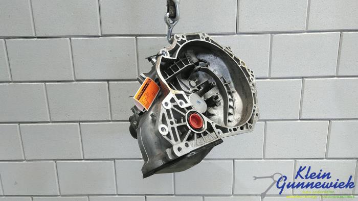 Gebruikte Versnellingsbak Opel Corsa Prijs € 350,00 Margeregeling aangeboden door Klein Gunnewiek Autodemontage & Motorentechniek