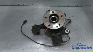 Gebruikte Asschenkel rechts-voor Mercedes Vito Prijs € 175,00 Margeregeling aangeboden door Klein Gunnewiek Autodemontage & Motorentechniek