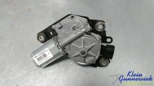 Gebruikte Ruitenwissermotor achter Mercedes GLA Prijs € 50,00 Margeregeling aangeboden door Klein Gunnewiek Autodemontage & Motorentechniek