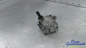 Gebruikte Vacuumpomp (Diesel) Mercedes GLA Prijs € 30,00 Margeregeling aangeboden door Klein Gunnewiek Autodemontage & Motorentechniek