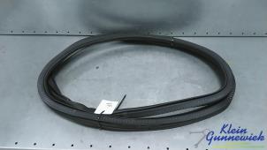 Gebruikte Deurrubber 4Deurs rechts-achter BMW 5-Serie Prijs € 25,00 Margeregeling aangeboden door Klein Gunnewiek Autodemontage & Motorentechniek