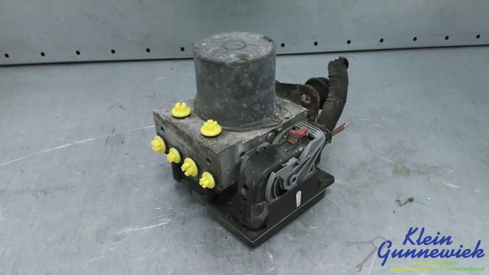 Gebruikte ABS Pomp Audi A4 Prijs € 128,00 Margeregeling aangeboden door Klein Gunnewiek Autodemontage & Motorentechniek