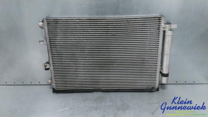 Airco Condensor van een Ford Focus 2013