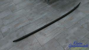 Gebruikte Roofrail links Ford Focus Prijs € 71,00 Margeregeling aangeboden door Klein Gunnewiek Autodemontage & Motorentechniek