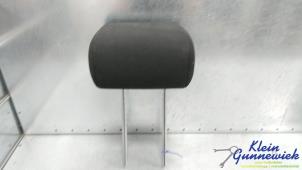 Gebruikte Hoofdsteun Mercedes B-Klasse Prijs € 30,00 Margeregeling aangeboden door Klein Gunnewiek Autodemontage & Motorentechniek