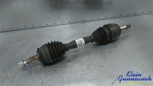 Gebruikte Aandrijfas links-voor Mercedes B-Klasse Prijs € 90,00 Margeregeling aangeboden door Klein Gunnewiek Autodemontage & Motorentechniek