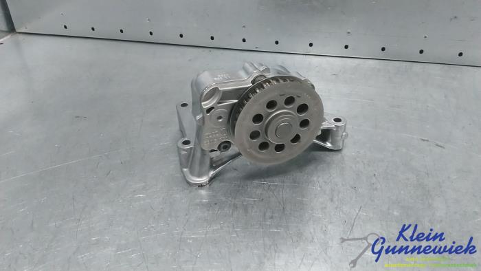 Gebruikte Oliepomp Volkswagen Caddy Prijs € 75,00 Margeregeling aangeboden door Klein Gunnewiek Autodemontage & Motorentechniek