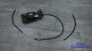 Gebruikte Handrem motor Opel Meriva Prijs € 95,00 Margeregeling aangeboden door Klein Gunnewiek Autodemontage & Motorentechniek