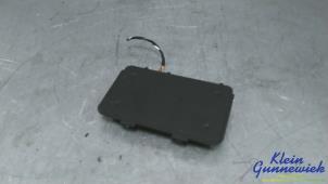 Gebruikte Draadloze oplader Volkswagen Taigo Prijs € 75,00 Margeregeling aangeboden door Klein Gunnewiek Autodemontage & Motorentechniek