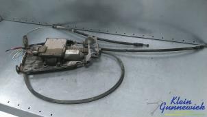 Gebruikte Handrem motor Opel Meriva Prijs € 95,00 Margeregeling aangeboden door Klein Gunnewiek Autodemontage & Motorentechniek