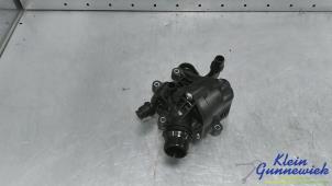 Nieuwe Thermostaathuis BMW 3-Serie Prijs € 54,45 Inclusief btw aangeboden door Klein Gunnewiek Autodemontage & Motorentechniek