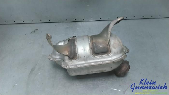Gebruikte Katalysator Opel Zafira Prijs € 282,00 Margeregeling aangeboden door Klein Gunnewiek Autodemontage & Motorentechniek