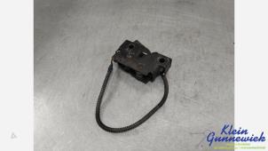 Gebruikte Motorkap Slotmechaniek Volkswagen E-Golf Prijs € 30,00 Margeregeling aangeboden door Klein Gunnewiek Autodemontage & Motorentechniek