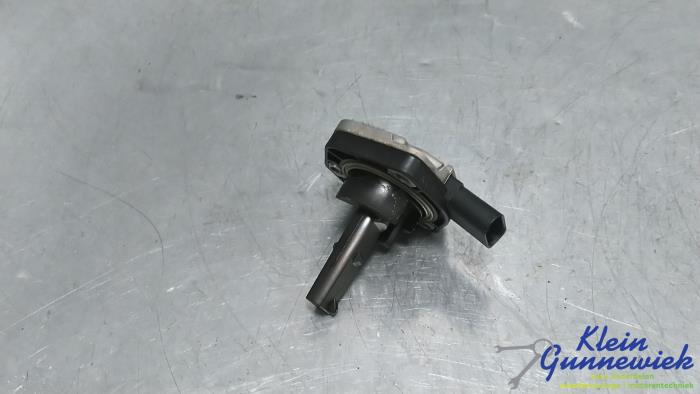 Gebruikte Oliepeil sensor Volkswagen Caddy Prijs € 16,00 Margeregeling aangeboden door Klein Gunnewiek Autodemontage & Motorentechniek