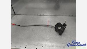 Gebruikte Portierslot Mechaniek 4Deurs rechts-voor Ford Mondeo Prijs € 31,00 Margeregeling aangeboden door Klein Gunnewiek Autodemontage & Motorentechniek