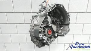 Gebruikte Versnellingsbak Opel Astra Prijs € 450,00 Margeregeling aangeboden door Klein Gunnewiek Autodemontage & Motorentechniek